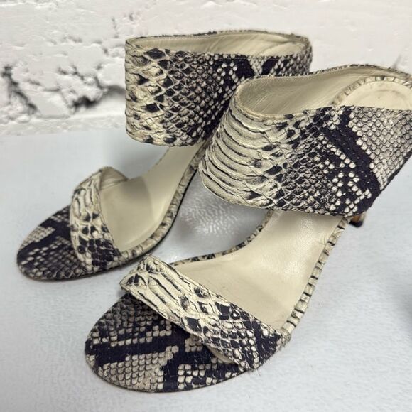 Snakeskin Pattern Stuart Weitzman Women's Heels - Size 8 - Like New - Picture 1 of 4